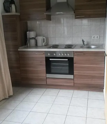 罗本假日公寓 锡默拉特